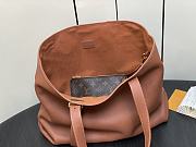 Louis Vuitton LV Low Key Cabas MM Cognac 47x30x14cm - 4