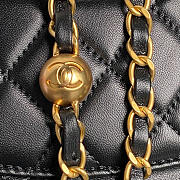 Chanel Mini Flap Bag Lambskin Pearls Gold Black 20x12x6cm - 2