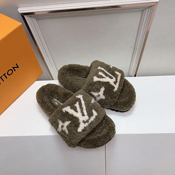 Louis Vuitton LV Paseo Flat Comfort Mules Olive Green