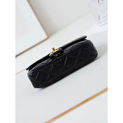 Chanel Classic Flap Bag Leather Black 20x13x4.5cm - 4