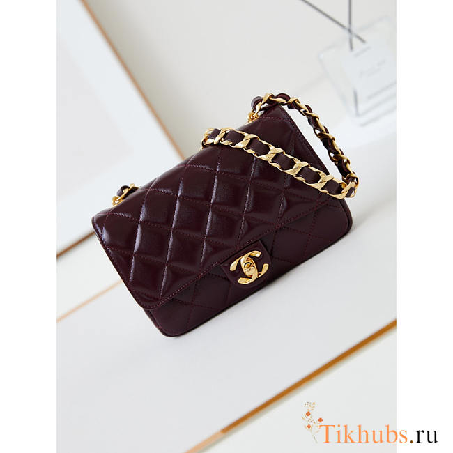 Chanel Classic Flap Bag Leather Burgundy 20x13x4.5cm - 1