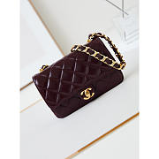 Chanel Classic Flap Bag Leather Burgundy 20x13x4.5cm - 1