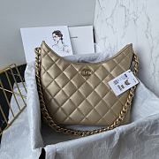 Chanel Hobo Bag Gold 28x25x8cm - 1