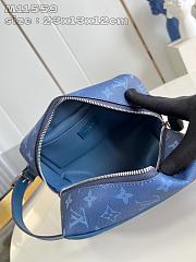 Louis Vuitton LV Locker Blue Dopp Kit 23 x 13 x 12 cm - 6