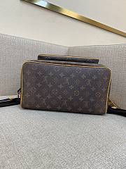 Louis Vuitton LV Montsouris Backpack Monogram Dust 40x32x19cm - 3