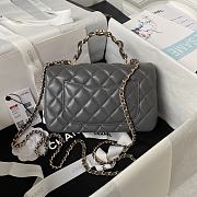 Chanel Top Handle Bag Grey Lambskin Gold 20x12x6cm - 3