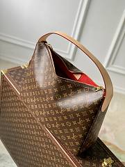 Louis Vuitton LV Slouchy MM Bag Monogram 40 x 31 x 11 cm - 6