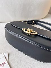 Valentino Small Garavani Ohval Shoulder Bag Black 26x13x6.5cm - 2