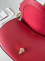 Valentino Small Garavani Ohval Shoulder Bag Red 26x13x6.5cm - 6