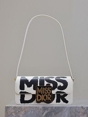 Dior Flap Bag White Black Miss Dior Graffiti Printed 22 x 11 x 6 cm