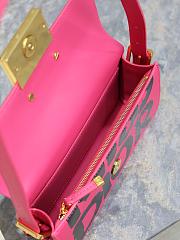 Dior Flap Bag Pink Black Miss Dior Graffiti Printed 22 x 11 x 6 cm - 4