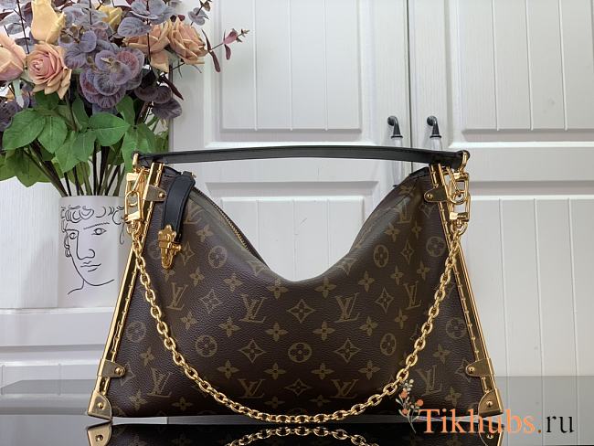 Louis Vuitton LV Lucky Trunk Monogram 38 x 23 x 1 cm - 1