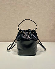 Prada Bucket Bag Black Leather 23x18x12cm - 2