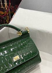 Dolce & Gabbana Sicily Handbag Green Crocodile 20cm - 2