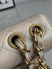 Chanel Jumbo Flap Bag Beige Lambskin Gold 30x21x8cm - 6