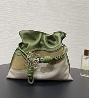 Loewe Flamenco Bag Clutch Avocado Green Ghost 30x24.5x10cm - 1