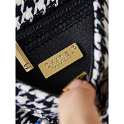 Chanel Classic Flap Bag Gold Black White 21cm - 6