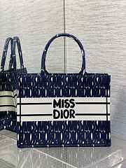 Dior Medium Book Tote Blue White Miss Dior 36 x 27.5 x 16.5 cm - 1