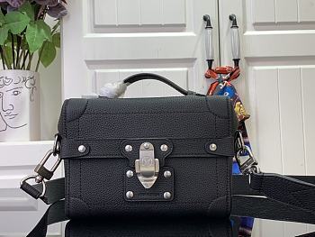 Louis Vuitton LV Soul Trunk Bag Black 15 x 7 x 19 cm