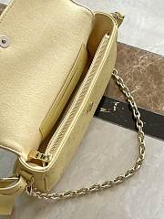 Louis Vuitton LV Wallet On Chain Ivy Yellow 23.5 x 12 x 4.3 cm - 6