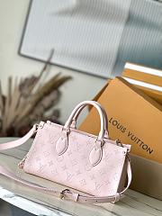 Louis Vuitton LV OnTheGo East West Pink 25x13x10cm - 3