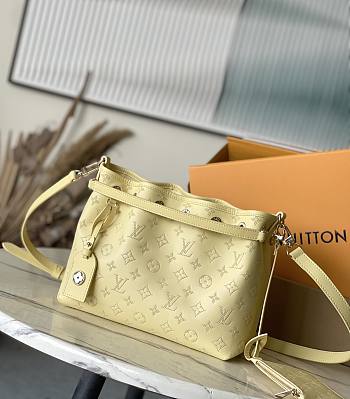 Louis Vuitton LV Bundle Yellow 28x20x11.5cm