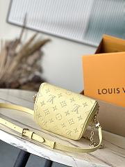 Louis Vuitton LV Mini Bumbag In Yellow 17x12x9.5cm - 3