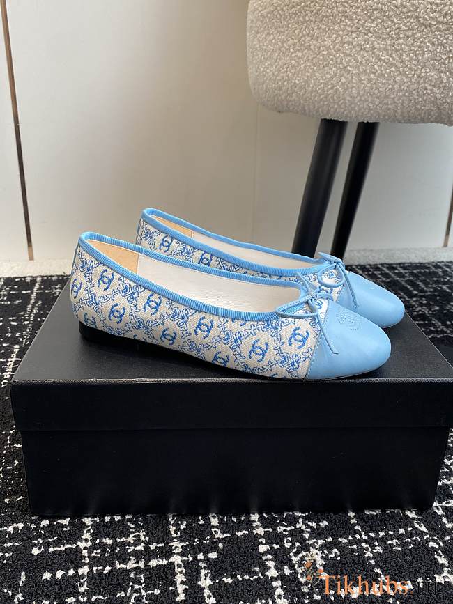 Chanel White Blue Ballerina Flat - 1