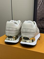 Louis Vuitton LV Neo Run Away Sneaker Beige - 2