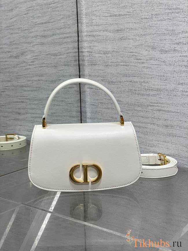 Dior Small 30 Montaigne Top Handle Bag White Calfskin 19 x 9 x 8 cm - 1