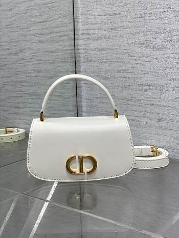 Dior Small 30 Montaigne Top Handle Bag White Calfskin 19 x 9 x 8 cm