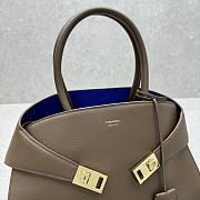 Ferragamo Hug Tote Bag Grey 31.5x19x22cm - 5