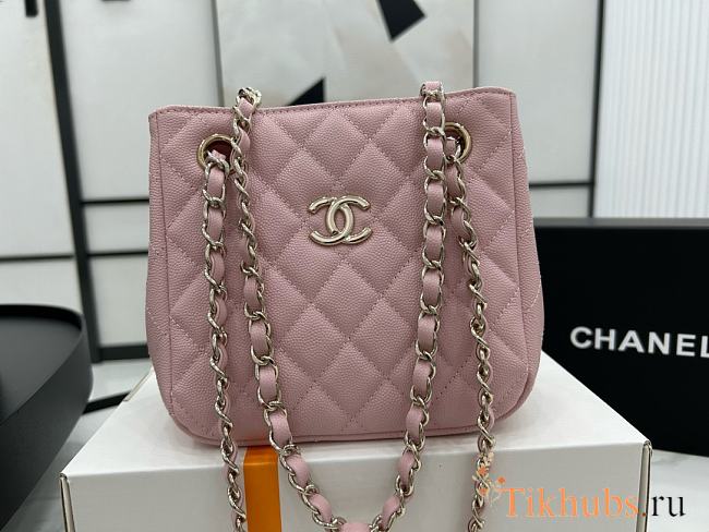 Chanel Bucket Bag Pink Caviar 16x15x9cm - 1