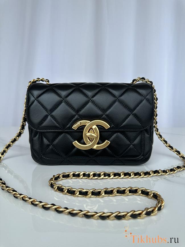 Chanel Mini Flap Bag Lambskin Gold Black 19x13.5x7cm - 1