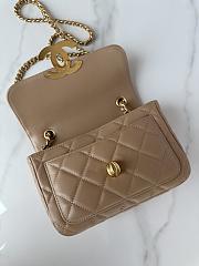 Chanel Mini Flap Bag Lambskin Gold Beige 19x13.5x7cm - 6