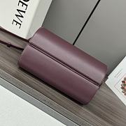 Loewe Small Clasp Bag Silk Calfskin Wine 25x13x15cm - 3