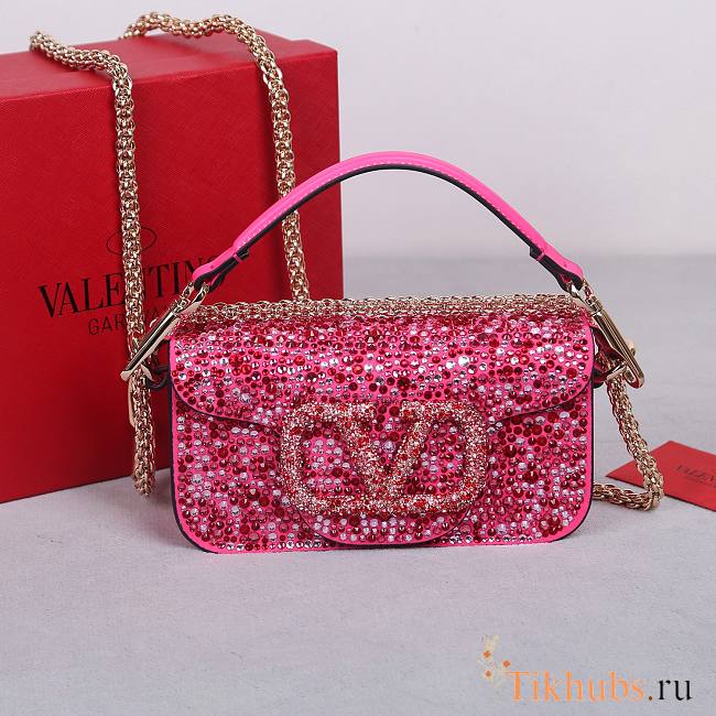 Valentino Garavani Small Pink Locò Shoulder Bag 19x10.5x5cm - 1