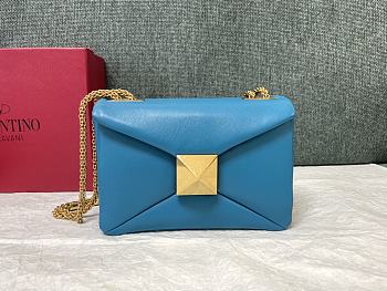 Valentino Garavani One Stud Blue Bag 19x14x11cm