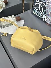 Loewe Mini Flamenco Clutch Yellow Bag 23x5.5x17cm - 2