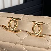 Chanel Flap Bag Beige Lambskin 22.5cm - 4