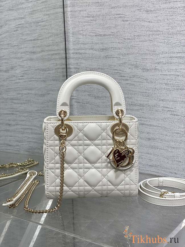 Dior Dioramour Mini Lady Bag White Lambskin 17x15x7cm - 1