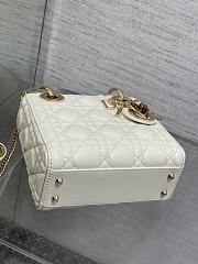 Dior Dioramour Mini Lady Bag White Lambskin 17x15x7cm - 2