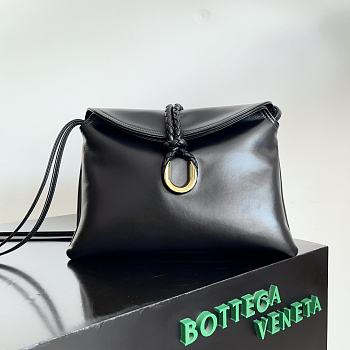 Bottega Veneta Medium Bag Liberta Black 30x20x8cm