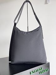 Bottega Veneta Large Crossroad Hobo Nylon Black 45x43x12cm - 2