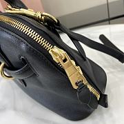 Miu Miu Adventure Black Shoulder Bag 28x16.5x10cm - 5