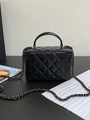 Chanel Vanity Top Handle Black Lambskin 16x10x8cm - 6