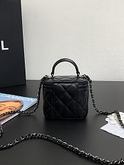 Chanel Mini Vanity Handle Case Black Bag 11x8.5x7cm - 4