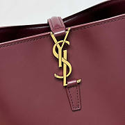 YSL LE 37 Small In Shiny Leather Red 17 x 20 x 13 cm - 4