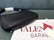 Valentino Garavani Hobo Black Shoulder Bag 30x24x3cm - 5