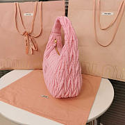 Miu Miu Wander Leather Half-moon Bag Pink 28x14x9cm - 3